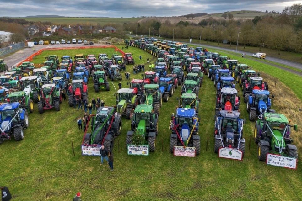 The parade will take an enchanting route, traveling through Pewsey, Marlborough, West Kennet, and past the iconic White Horse at Alton Barnes, before returning to Devizes.